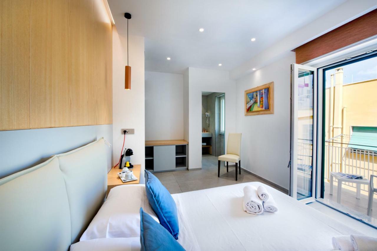 Maison Manfredi Sorrento Bagian luar foto