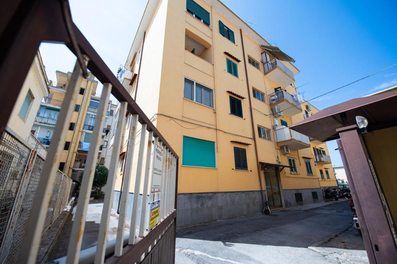 Maison Manfredi Sorrento Bagian luar foto